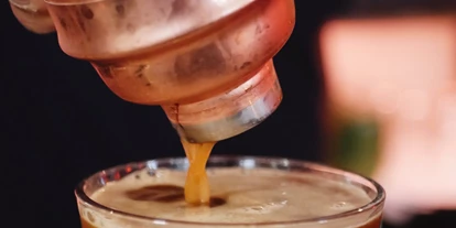 Essen-gehen - Sitzplätze im Freien - Wien Wieden - 1010 Wien, Cocktail Bar mit guten Cocktails - Afterwork Drinks in Wien @ Chill Out Lounge I Cocktailbar Stadtzentrum Wien
Best After Work Drinks in Vienna @ Chill Out Lounge I Cocktail Bar City Centre Vienna /
Come in and chill out!
 - Chill Out Lounge I Cocktailbar Wien