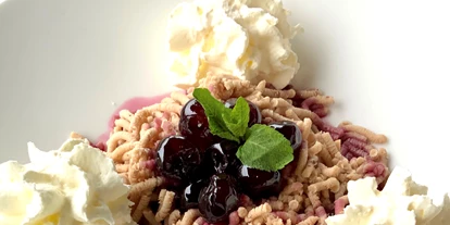 Essen-gehen - Sitzplätze im Freien - Wien Wieden - Maroni-Reis - Zuckergoscherl am Rochusmarkt
