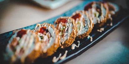 Essen-gehen - Sitzplätze im Freien - Wien Wieden - Spicy IKI Roll - IkI Restaurant