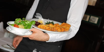 Essen-gehen - Sitzplätze im Freien - Wien Wieden - Wiener Schnitzel - Ofenloch