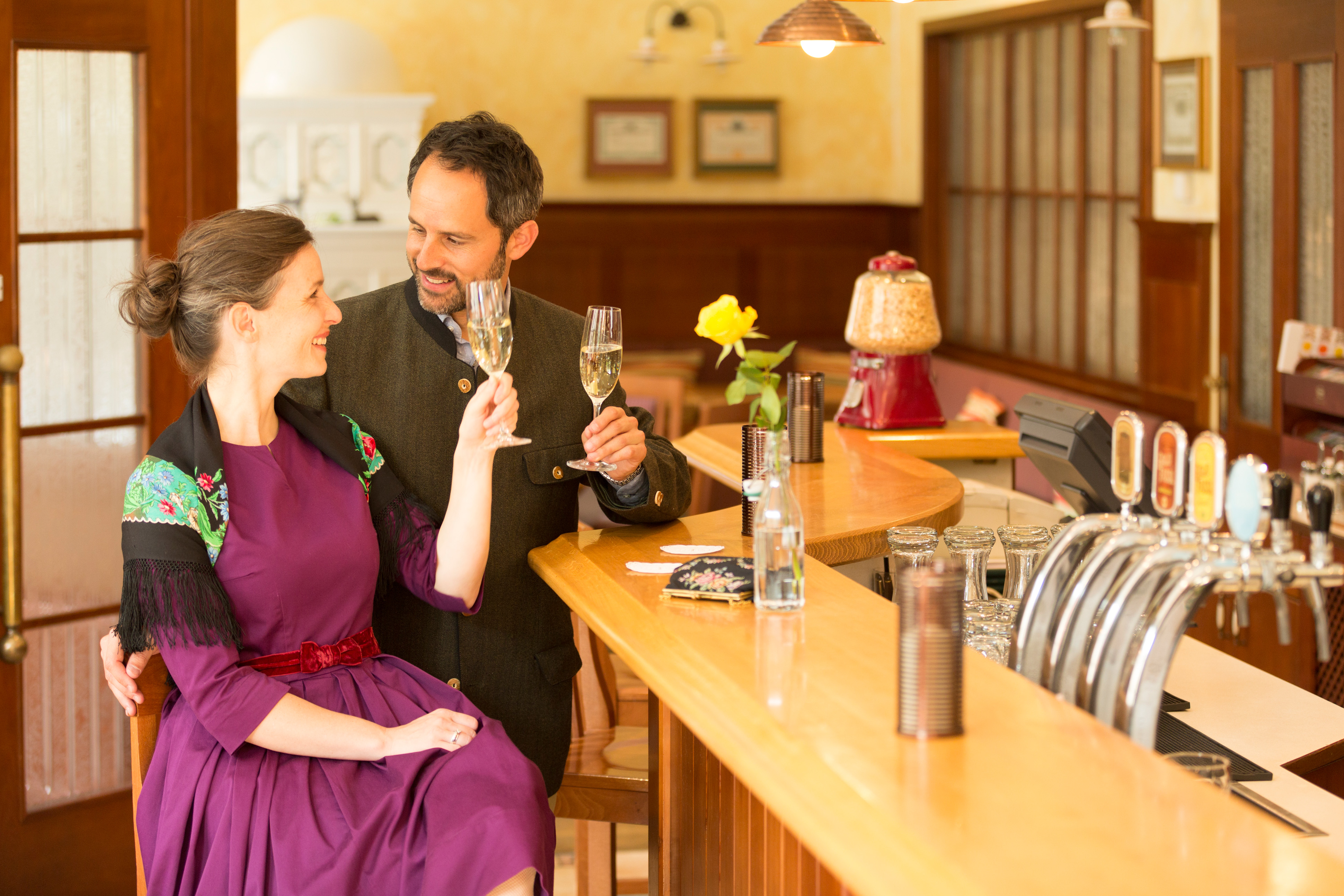 Essen-gehen - grüner Gastgarten - Wien Mariahilf - An der Bar - Wiener Wirtschaft - Wiener Wirtschaft
