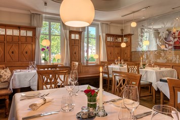 Restaurant: Innenbereich des Restaurant Riedenburg  - Restaurant Riedenburg