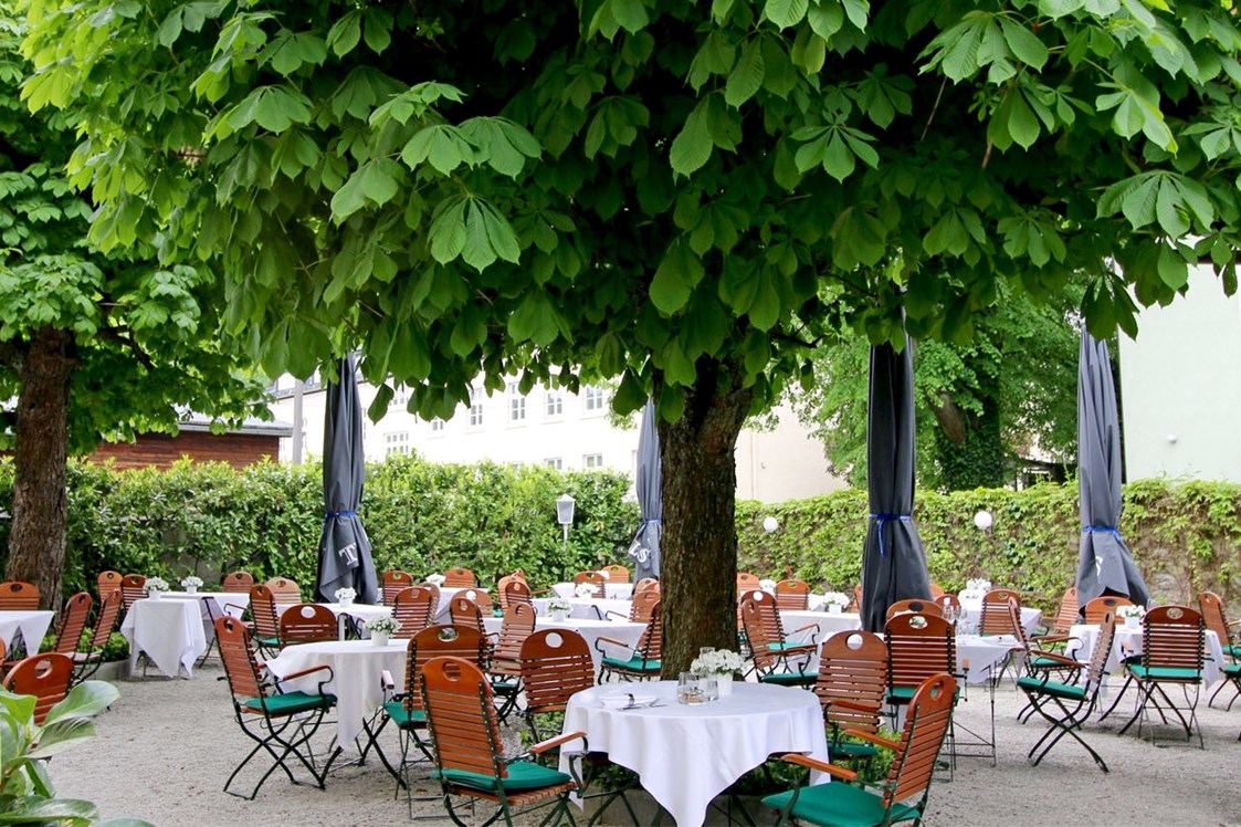 Restaurant: Gastgarten des Restaurant Riedenburg  - Restaurant Riedenburg
