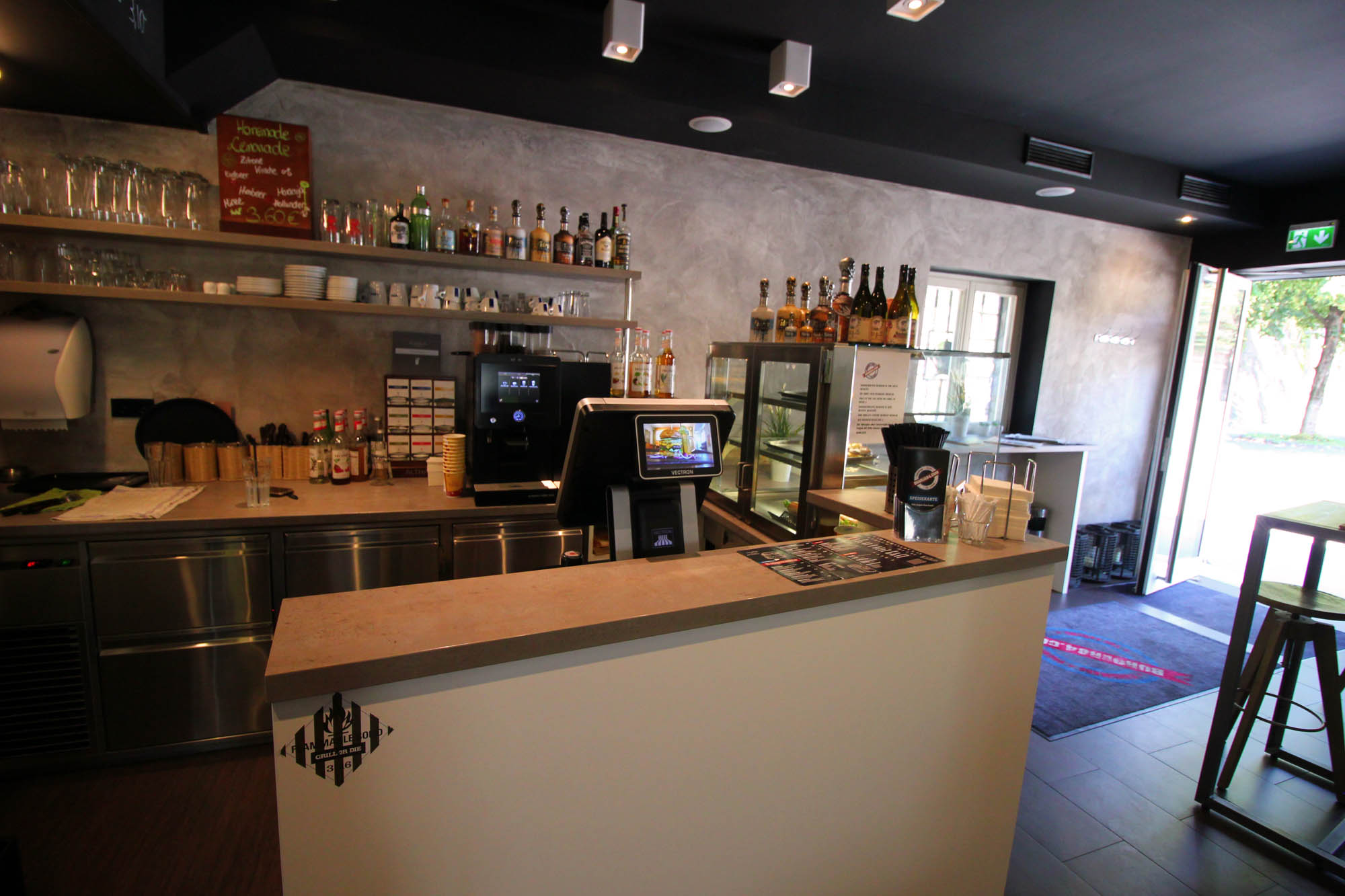 Essen-gehen - PLZ 5026 (Österreich) - Burger#84 Salzburg