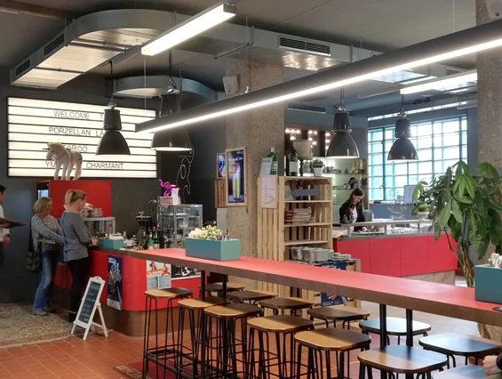 Restaurant: Porzellanladen