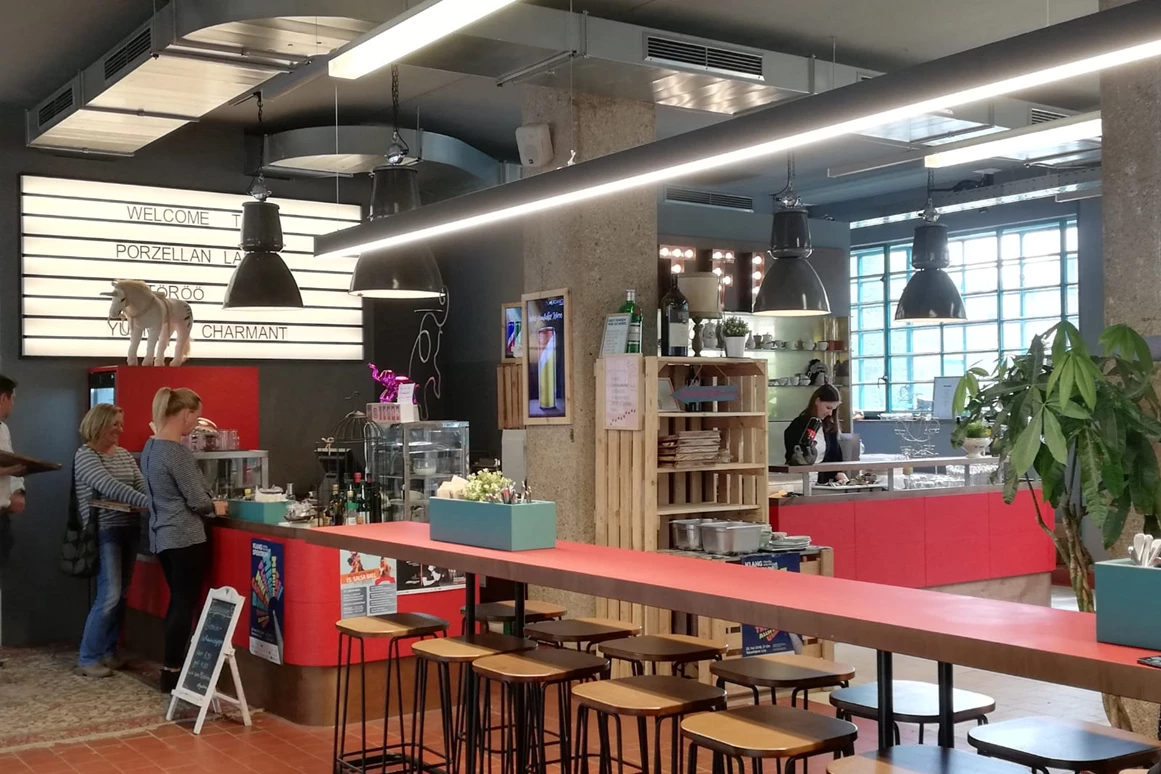 Restaurant: Porzellanladen