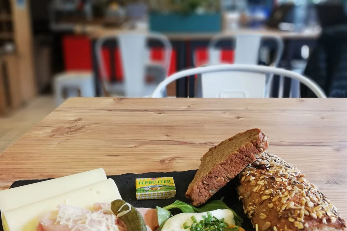 Restaurant: Porzellanladen