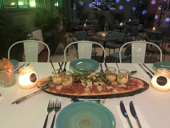 Restaurant: Porzellanladen