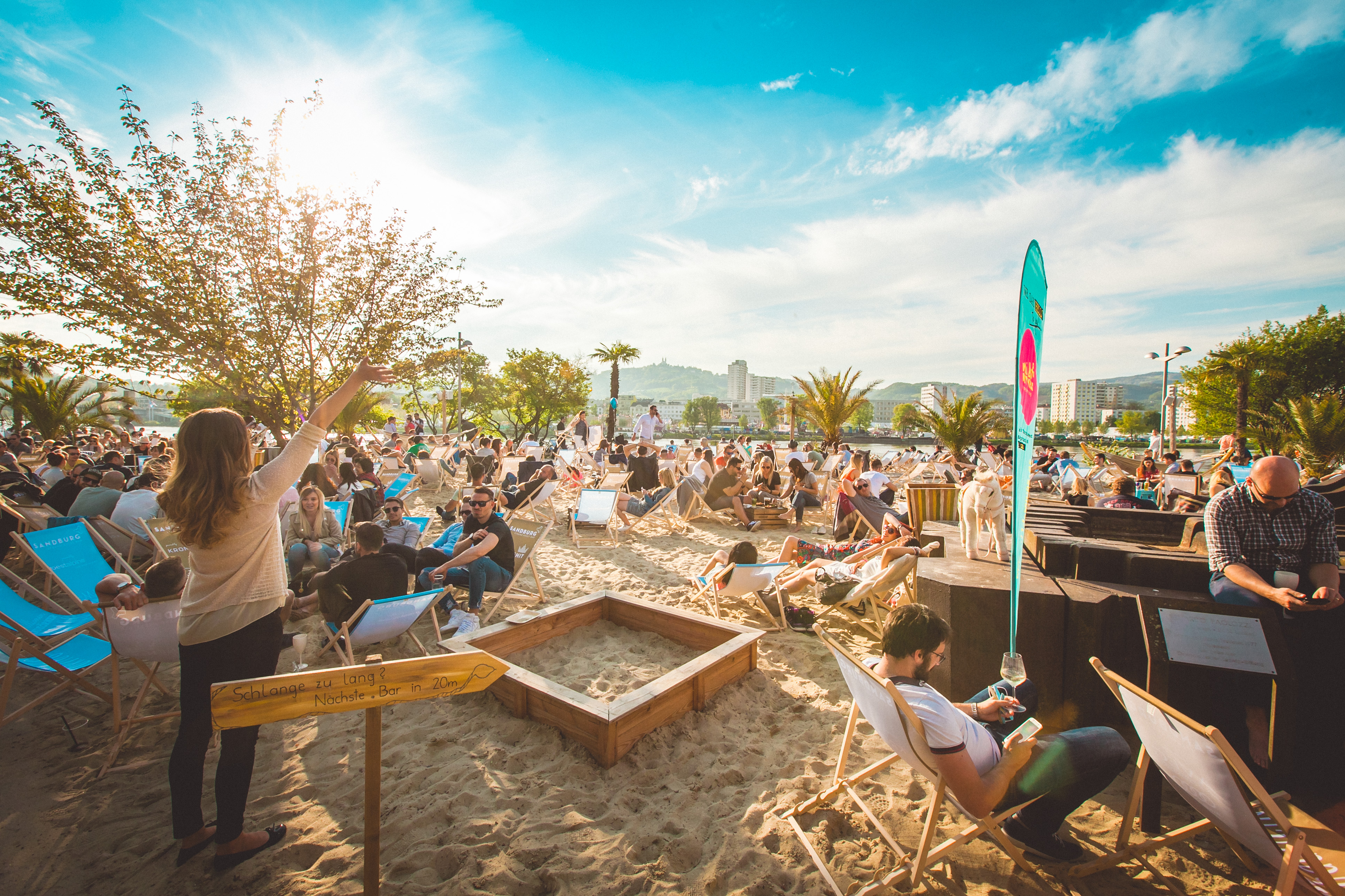 Restaurant: Sandburg – Strand küsst Bar