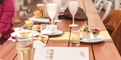 Essen-gehen - Altenberg bei Linz - Sandburg – Strand küsst Bar
