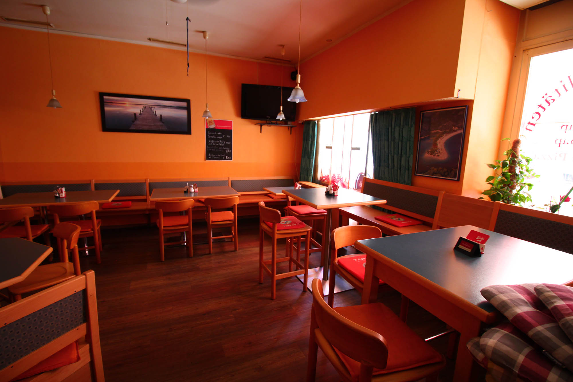 Essen-gehen - PLZ 5082 (Österreich) - Zum Ossi Spezialitäten