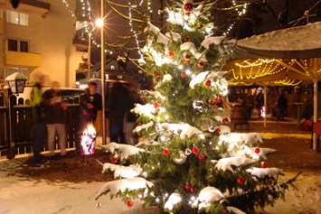 Restaurant: Weihnachtszeit im Bierheuriger Gastgarten - Bierheuriger