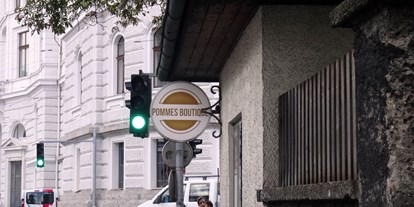 Essen-gehen - Salzburg-Stadt Salzburger Altstadt - Pommes Boutique Rudolfsplatz