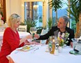 Restaurant: Tisch im Wintergarten am Abend - Restaurant im Hotel Glocknerhof