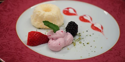 Essen-gehen - Ambiente: klassisch - Eisreindling mit Grantnschleck - Restaurant im Hotel Glocknerhof