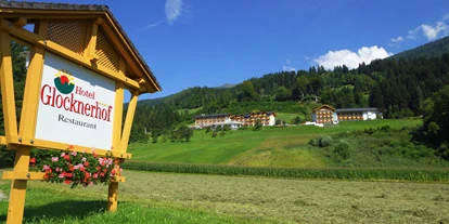 Essen-gehen - Ambiente: klassisch - Hotel Glocknerhof vom Tal aus gesehen - Restaurant im Hotel Glocknerhof