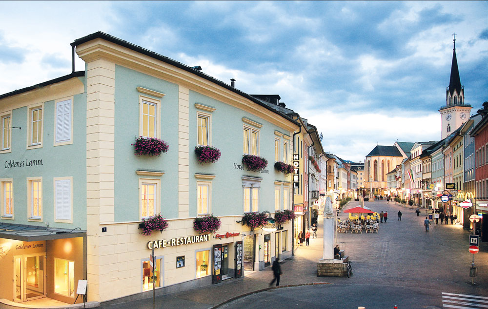 Essen-gehen - PLZ 9551 (Österreich) - Goldenes Lamm Villach - Cafe-Restaurant Goldenes Lamm