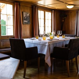 Restaurant: Höchster Genuß in gediegenem Ambiente - die Stuben aus dem Jahr 1840 atmen Geschichte.  - Wälder Stube 1840 im Hotel Das Schiff