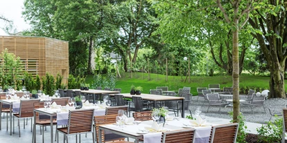 Essen-gehen - Mahlzeiten: Abendessen - Lochau - Gastgarten Hotel Schwärzler - Schwärzler