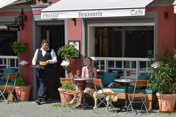 Restaurant: Café-Brasserie Petrus