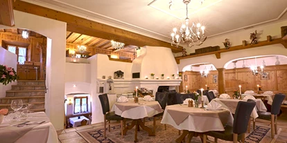 Essen-gehen - Ambiente: klassisch - Hauptrestaurant - Waldgasthof Buchenhain