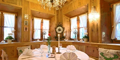 Essen-gehen - Ambiente: klassisch - Ofdenstube - Waldgasthof Buchenhain