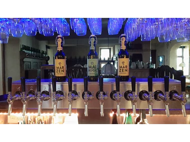 Restaurant: 12 Fassbiere aus Franken und Bayern warten auf durstige Gäste - SophienBäck