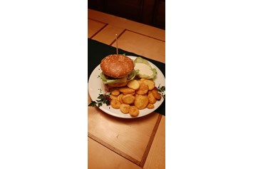Restaurant: Burger gibt es auch - manchmal
12.90 € - SophienBäck