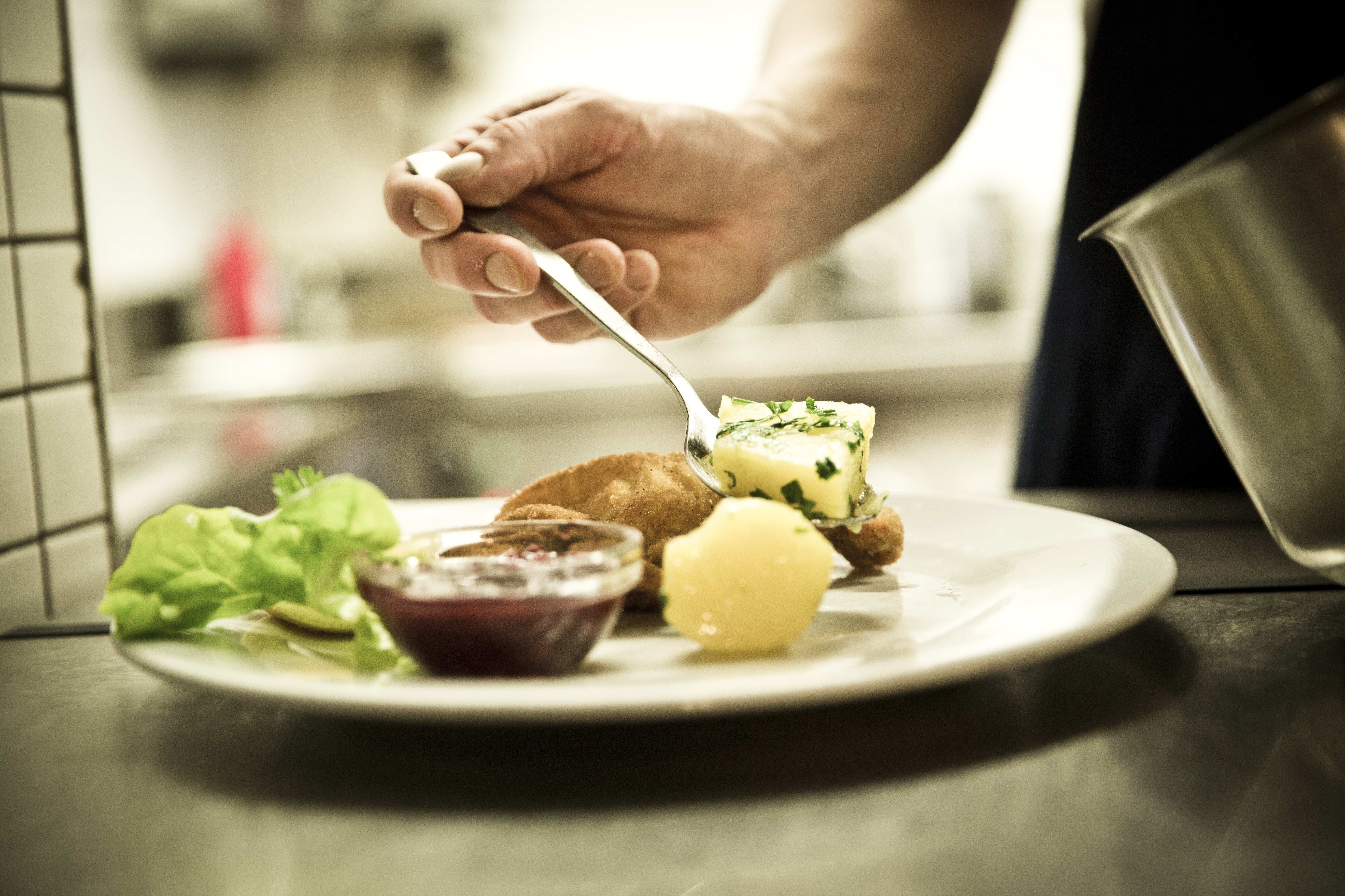 Essen-gehen - Sitzplätze im Freien - Salzburg - Zum Fidelen Affen