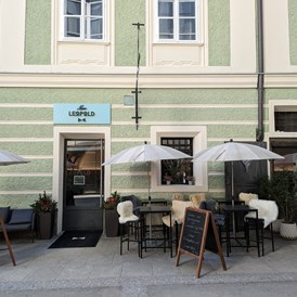 Restaurant: Zentrale Lage, gleich beim Universitätsplatz - Herr Leopold - Neue Wiener Kaffeehauskultur