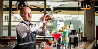 Essen-gehen - rollstuhlgerecht - Salzburg-Stadt Liefering - IMLAUER Sky Bar  - IMLAUER Sky - Bar & Restaurant