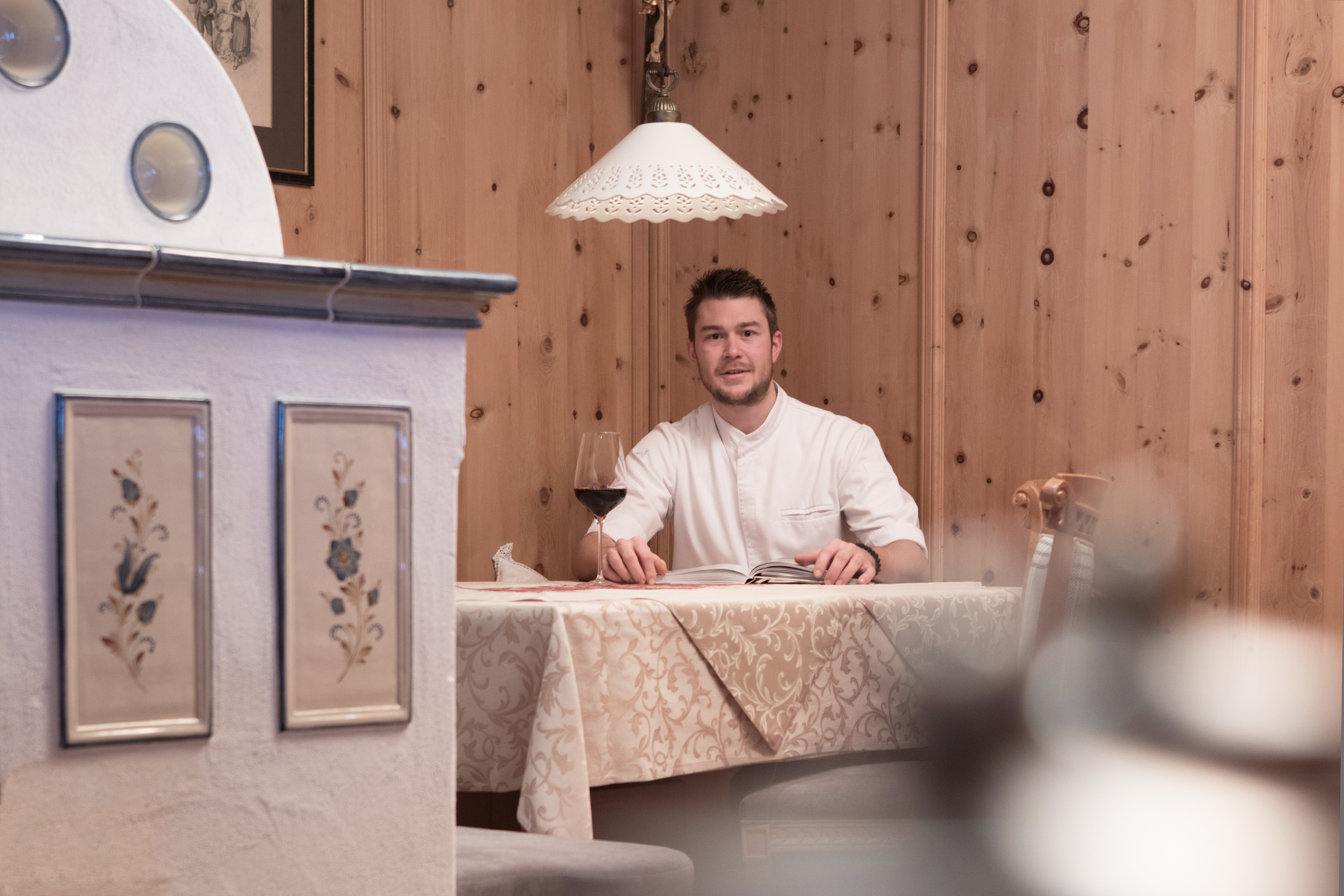 Essen-gehen - Live Musik abends - Genießerstube im Alpenhof 