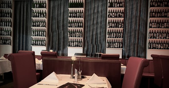 Restaurant: Restaurant Burkia