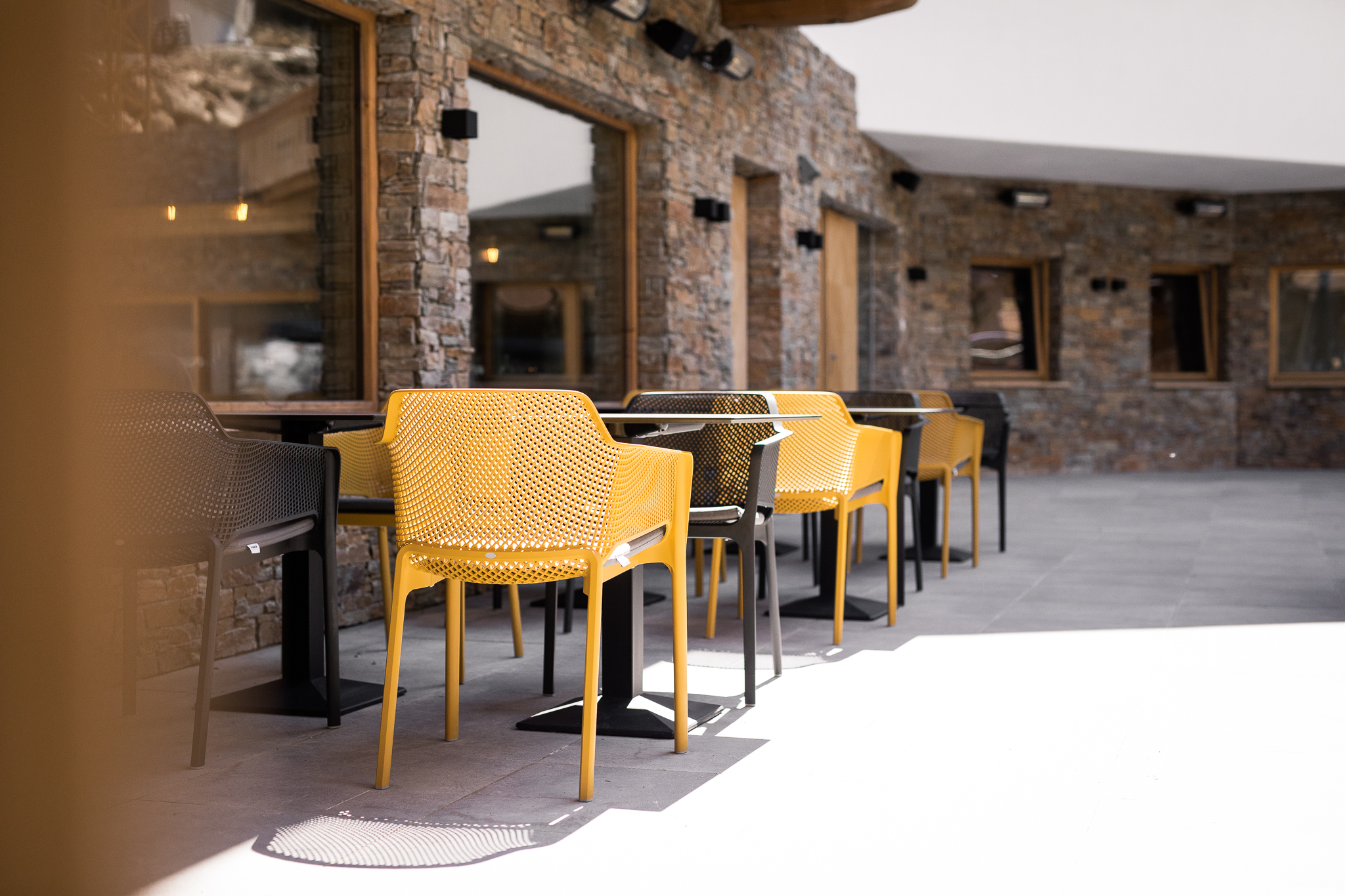 Essen-gehen - Sitzplätze im Freien - Tirol - WNDRLX Bistro