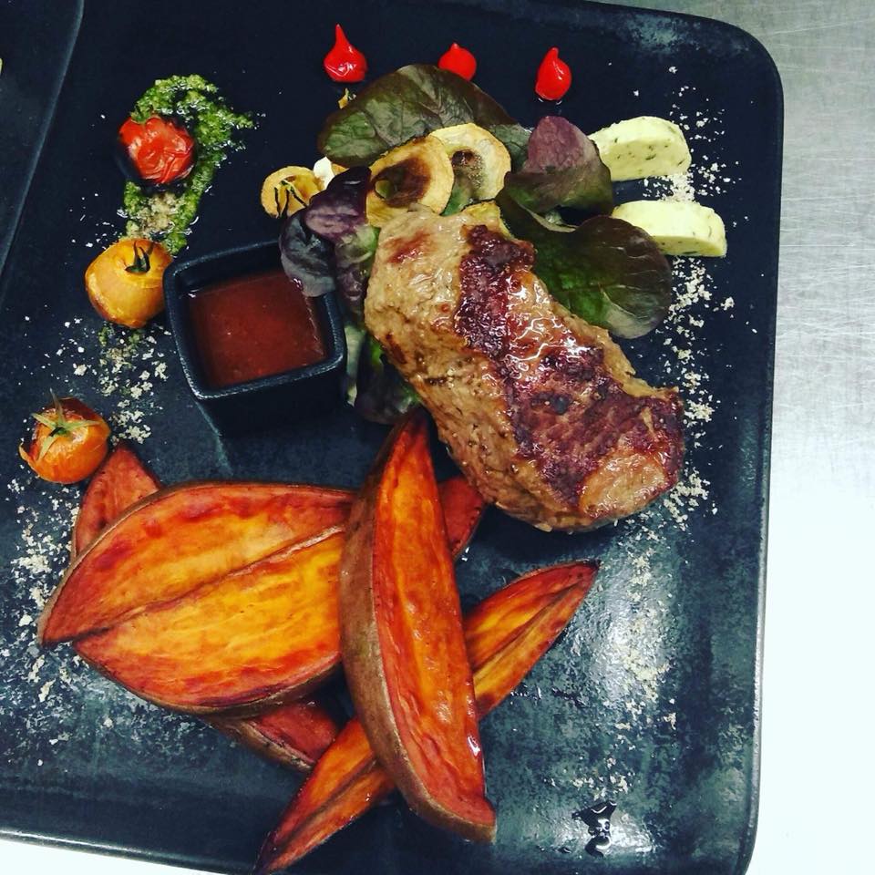 Essen-gehen - PLZ 6542 (Österreich) - ibex Bar/Club/Restaurant - Unterrainer KG