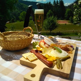 Restaurant: Ein Vesper am nachmittag auf unserer Trasse genießen - Schwarzwald-Gaststuben Hotel Rössle