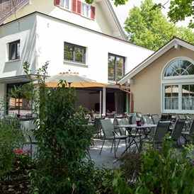 Restaurant: Gartenterrasse - ZUM SCHLOSS - Hotel & Restaurant