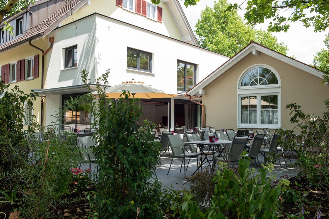 Restaurant: Gartenterrasse - ZUM SCHLOSS - Hotel & Restaurant