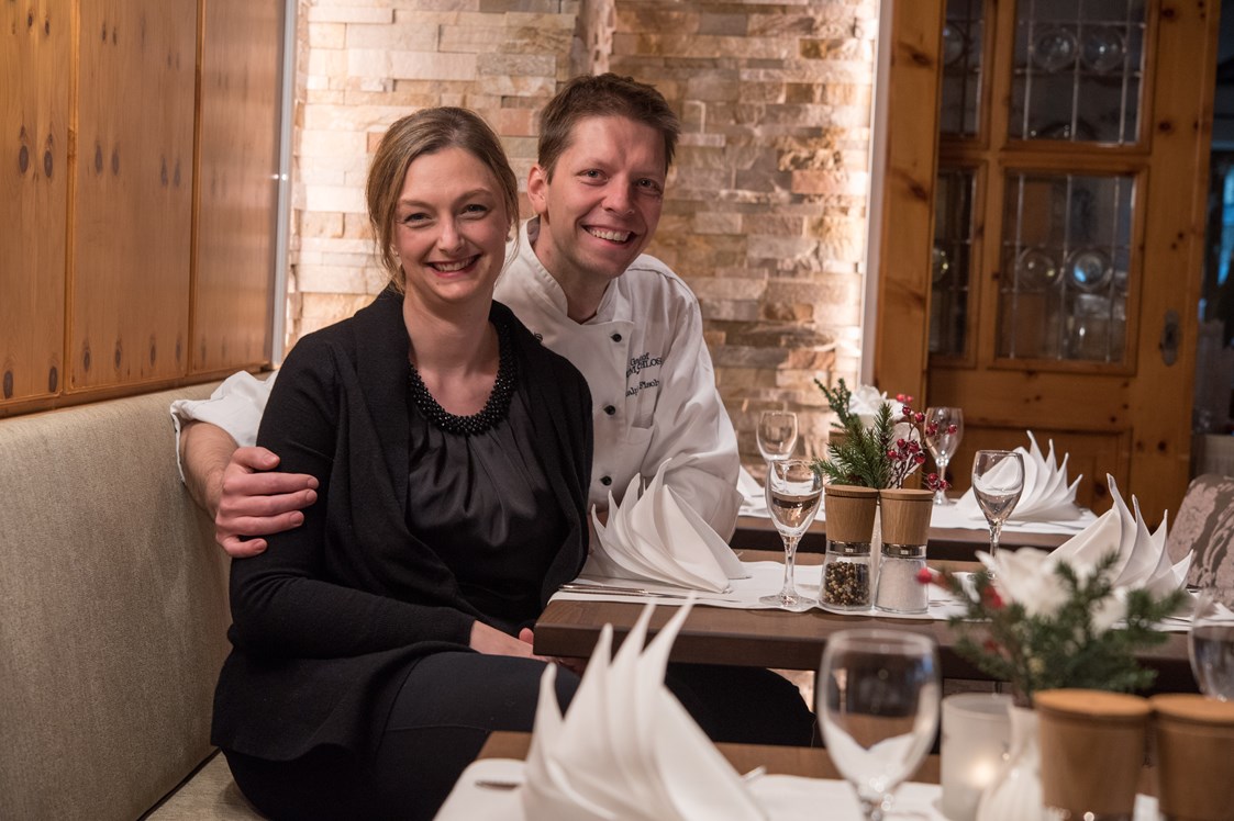 Restaurant: Ihre Gastgeber Ralph und Stephanie Fischer - ZUM SCHLOSS - Hotel & Restaurant