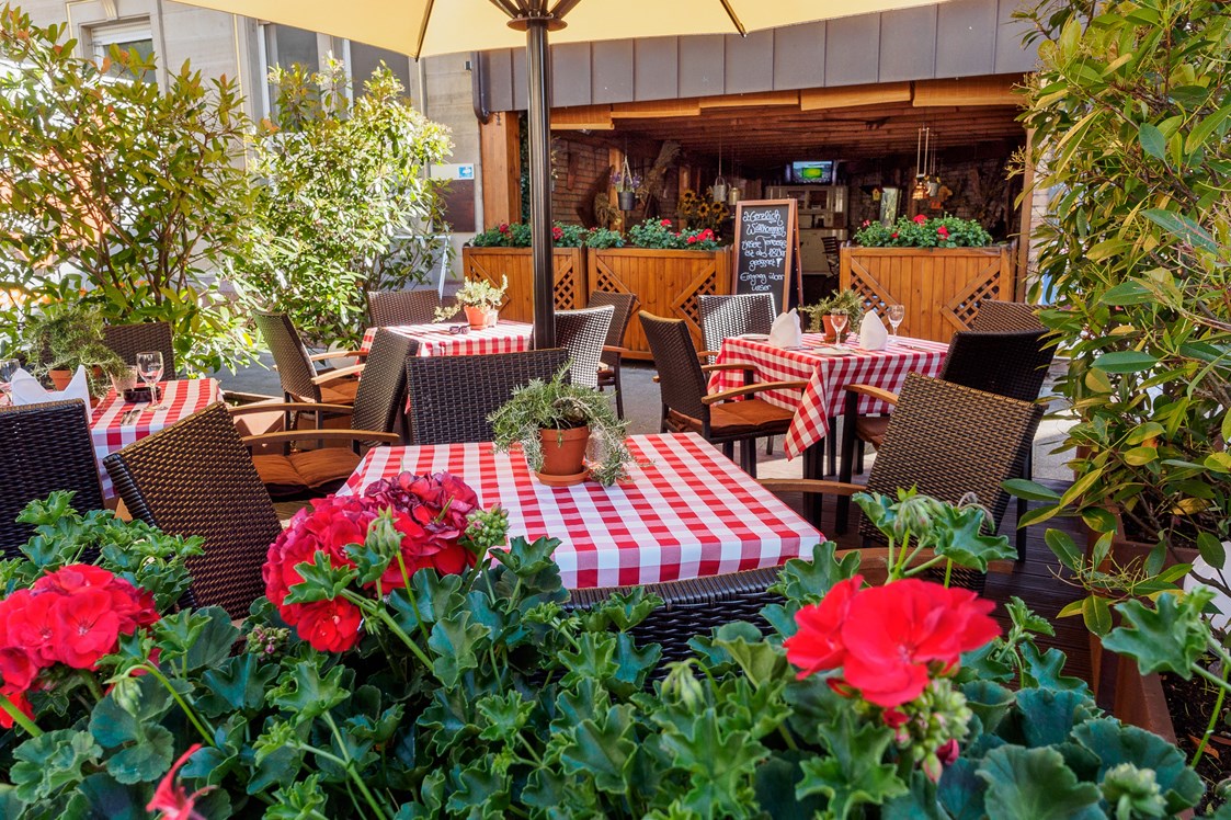 Restaurant: Im Sommer das beste Platz, unsere Terrasse - Restaurant Hasen