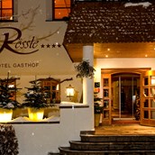 Restaurant - Hotel Gasthof zum Rössle****s "Paznauner Stuben"