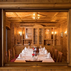 Restaurant: Zirbenstube - Meetingraum, kleines Separé oder auch Teil von der Weinstube - wie man möchte - Sporthotel Reisch - Restaurant Kaiserstuben